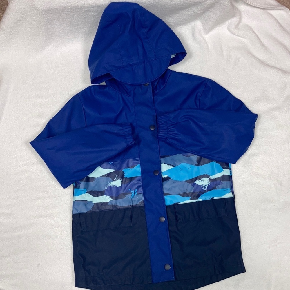Cat and jack water resistant color block raincoat size 5